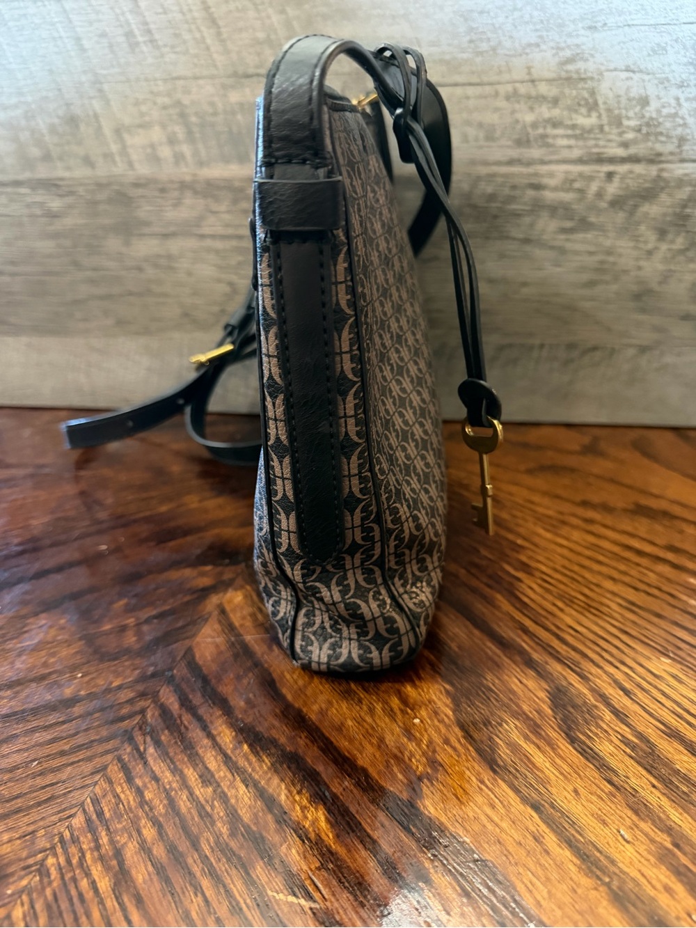 Fossil black & brown monogram logo adjustable strap key charm crossbody purse - Picture 7 of 11